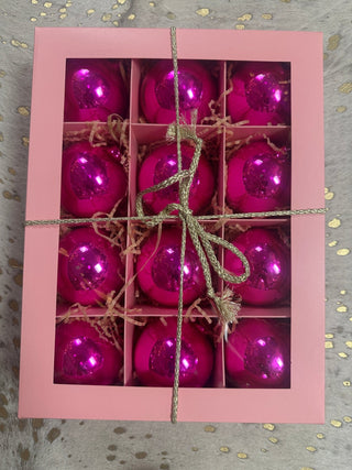 Glitterville Pink Gift Box Ornament Set - Boutique Bella BellaOrnaments