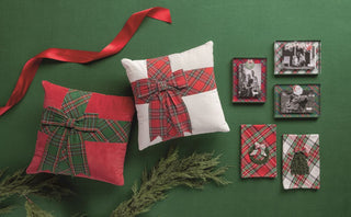 Green Tartan Bow Pillow - Boutique Bella BellaChristmas Decor