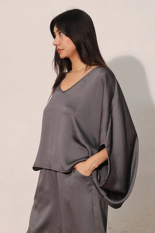 Hammered Graphite Satin Caftan Top - Boutique Bella BellaTop