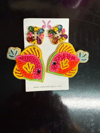 Here Fishy Fishy Earrings - Boutique Bella BellaEarrings