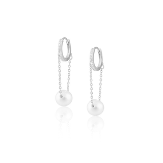 Hillary Pearl Chain Huggies - Boutique Bella Bella
