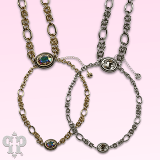 Horizontal oval crystal pendant on chain necklace - Boutique Bella BellaNecklaces