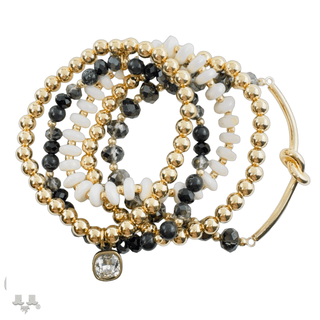 Infinity knot charm bracelet - Boutique Bella BellaBracelets