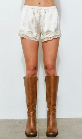 Isla Dream Satin Shorts - Cream - Boutique Bella BellaShorts