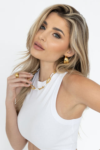 Jenna Acrylic Necklace - White - Boutique Bella Bella
