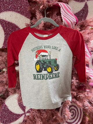 Kids - Runs Like a Reindeer Tee - Boutique Bella BellaT-shirt