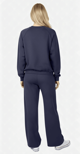 Laid-Back Luxe V-Neck Top - Navy - Boutique Bella BellaSweatshirt