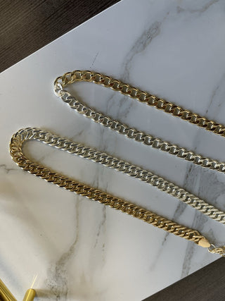Leila Link Necklace -Two Tone - Boutique Bella Bella
