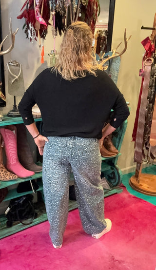 Leopard Straight - Leg Jeans - Boutique Bella BellaJeans