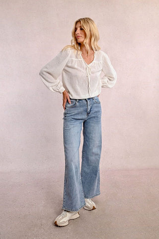 Light Wash Denim Jeans - Boutique Bella BellaJeans