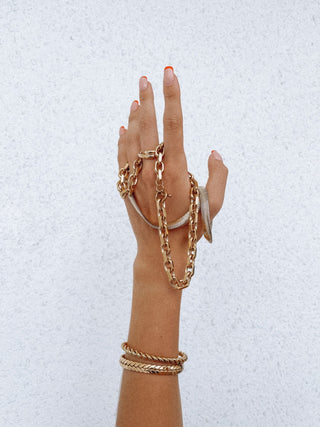 Lina Chain Cuff - Boutique Bella Bella