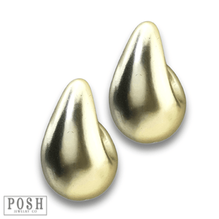 Matte finish raindrop post earring - Boutique Bella BellaEarrings