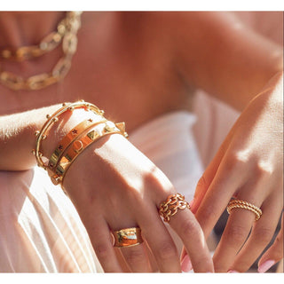 Mia Star Bracelet - Boutique Bella BellaBracelet