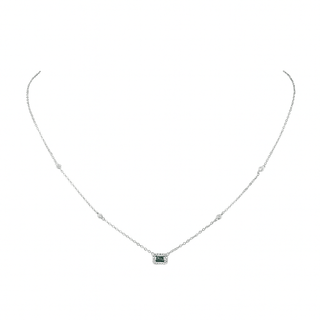 Nora Emerald Necklace - Boutique Bella BellaNecklace