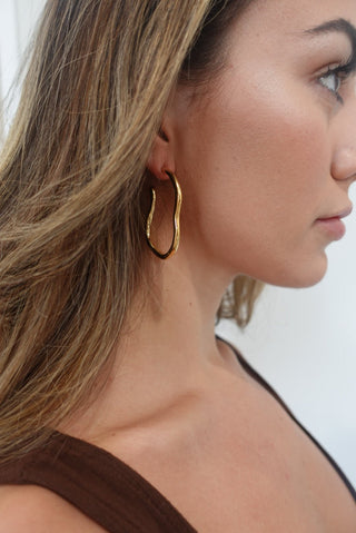 Orah Hoop - Boutique Bella BellaEarring