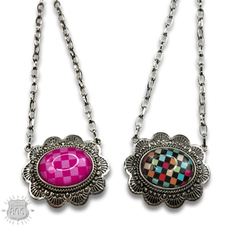 Oval checkerboard pendant necklace - Boutique Bella BellaNecklaces