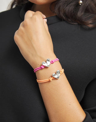 Palpito - Pink elastic thread bracelet with heart charm - Boutique Bella BellaUno de 50 - Bracelet