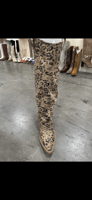 Pamela Fold Over Boots Leopard - Boutique Bella BellaBoots