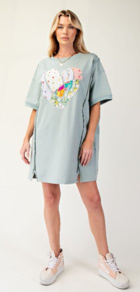 Patch of Love Dress - Boutique Bella BellaT-shirt dress