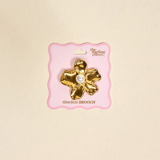 Pearl Core Flower Timeless Brooch - Boutique Bella BellaBrooch