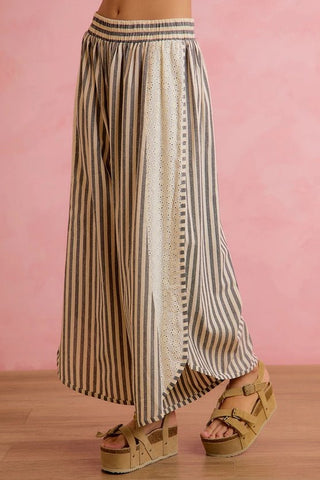 Petal Licorice Pants - Boutique Bella Bellabottoms