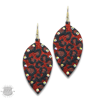 Petal shaped earring with rhinestones last call - Boutique Bella BellaEarrings