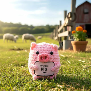 Pig - Crocheted Mini Collectable Pavilion - Boutique Bella BellaGifts