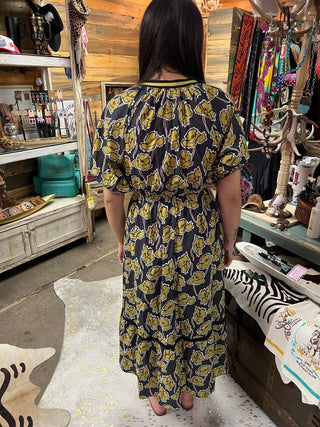 Poppy Fields Forever Midi Dress - Boutique Bella BellaDress