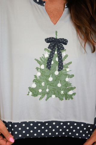 PREORDER- Polka Dot Bow Tree Pullover - Boutique Bella BellaChristmas Apparel