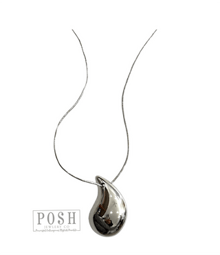 Raindrop pendant, fine chain necklace - Boutique Bella BellaNecklaces