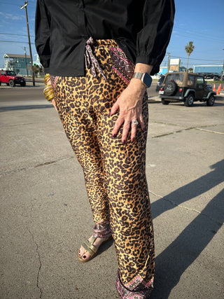 Roar And Radiance Bottoms - Boutique Bella Bellabottoms