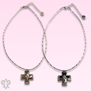 Shiny square cross necklace with Austrian crystals - Boutique Bella BellaNecklaces