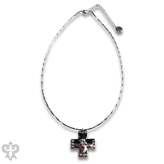 Shiny square cross necklace with Austrian crystals - Boutique Bella BellaNecklaces