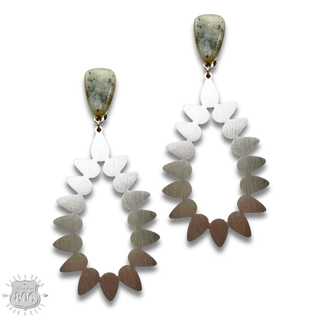 Silver cutwork teardrop earring - LC - Boutique Bella BellaEarrings