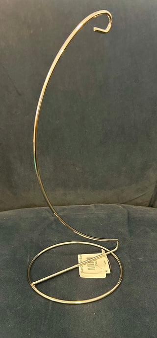 Silver Ornament Stand - Boutique Bella Belladecorations