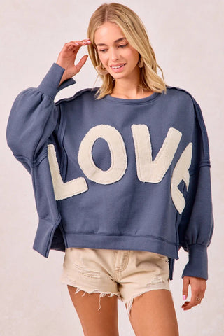 Spread Love Sweatshirt - Boutique Bella Bellasweatshirt
