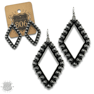 Stone bead diamond shape earring - Boutique Bella BellaEarrings