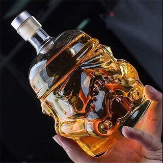 Stormtrooper Bottle Decanter Starwars Storm Trooper Whiskey Carafe For Whiskey Vodka And Wine 680ML - Boutique Bella Bella