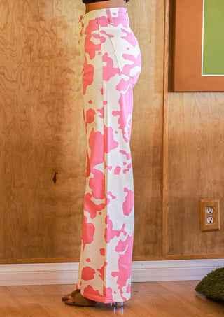 Strawberry Milk Jeans - Boutique Bella Bella