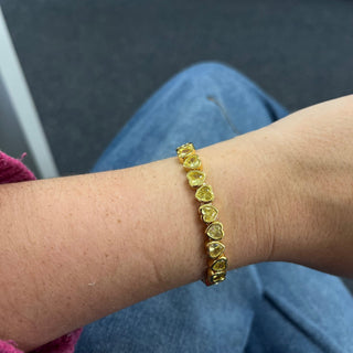 Stretchy Bezel Heart Bracelet Canary - Boutique Bella BellaBracelet