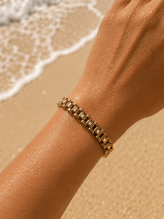 ✨The Bentlie Gold Bracelet✨ - Boutique Bella Bella