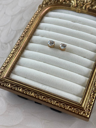 ✨The Diana Studs✨ - Boutique Bella Bella