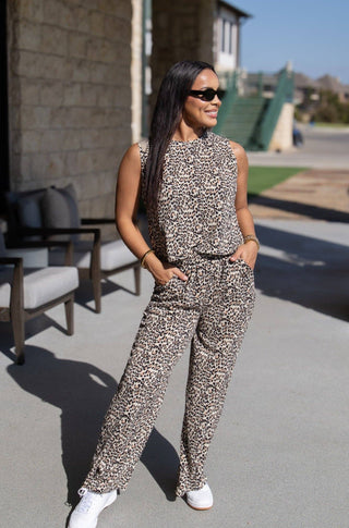 The Earhart Top, Leopard - Boutique Bella BellaTop