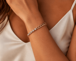 ✨The Goldie Bracelet ✨ - Boutique Bella Bella