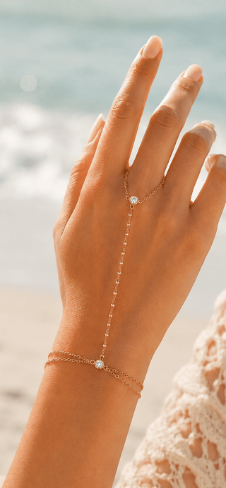 ✨The Milania Hand Chain✨ - Boutique Bella Bella
