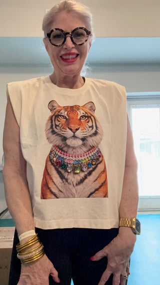 Tiana in 3D Cap Sleeve Crop Top - Boutique Bella BellaCropped Top