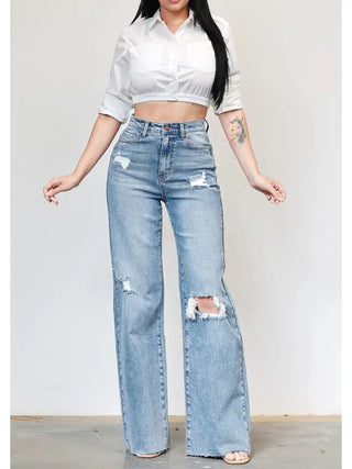 Torn Temptation Jeans - Boutique Bella BellaDenim Jeans