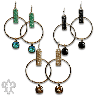 Twisted gold tone circle and seed bead earring with Austrian crystal - Boutique Bella BellaEarrings