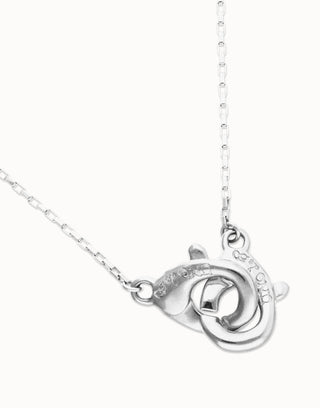 Uno De 50 Necklace with intertwined carabiner detail Silver - Boutique Bella BellaUno de 50 - Necklace