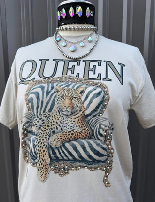 Untamed Royalty Tee - Boutique Bella BellaT-Shirt